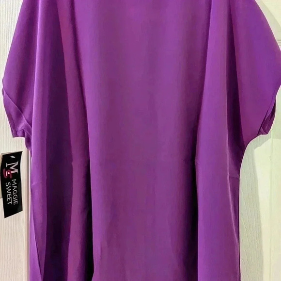 Maggie Sweet Button-Down Blouse Top Short Sleeve Collared Purple Career Casual - Picture 4 of 4